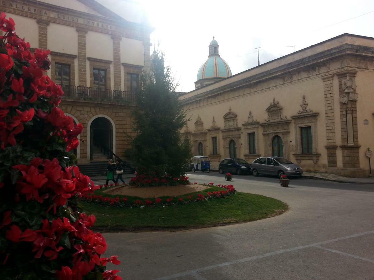 Liz House Apartment Caltagirone Exterior photo